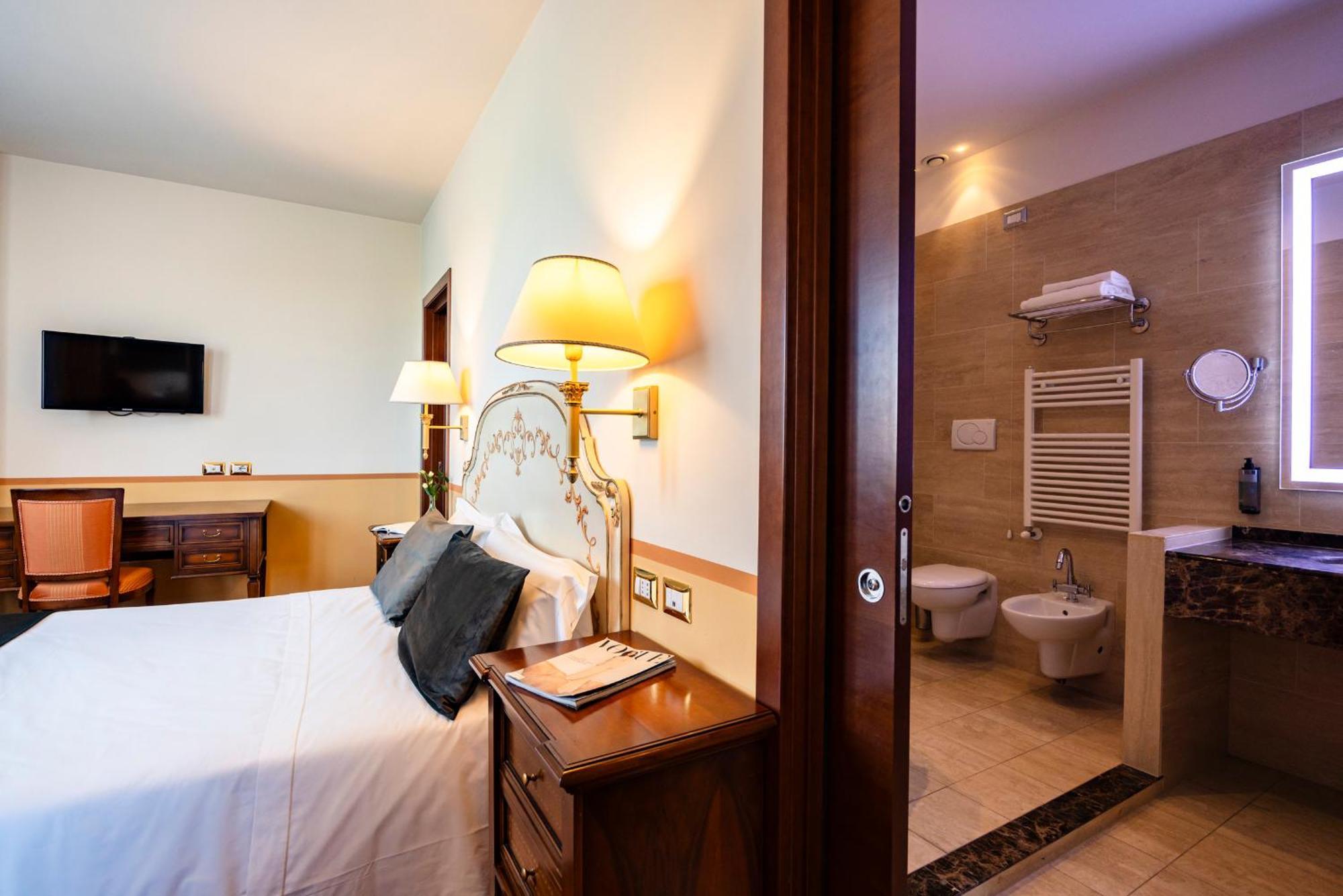 Hotel Il Gentiluomo Ареццо Экстерьер фото