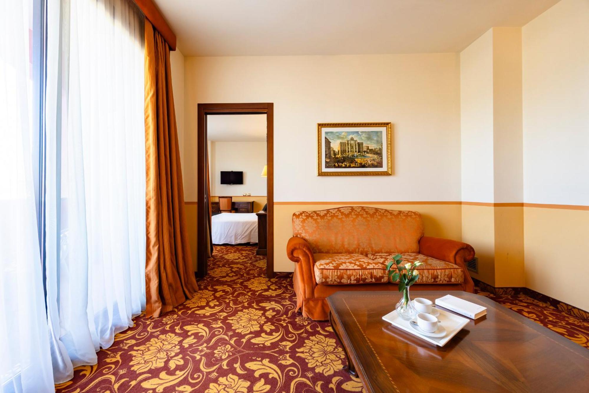 Hotel Il Gentiluomo Ареццо Экстерьер фото